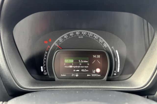 Toyota Aygo (2023) thumbnail 5