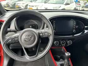 Toyota Aygo (2023) thumbnail 6