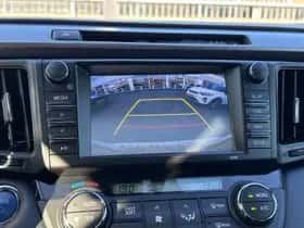 Toyota RAV4 (2018) thumbnail 16