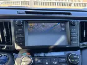 Toyota RAV4 (2018) thumbnail 17