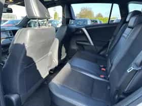 Toyota RAV4 (2018) thumbnail 22