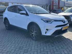 Toyota RAV4 (2018) thumbnail 31
