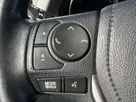 Toyota RAV4 (2018) thumbnail 8