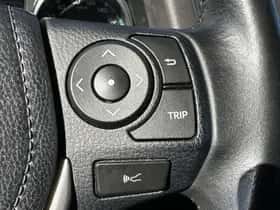 Toyota RAV4 (2018) thumbnail 9