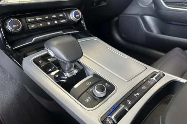 Kia Stinger (2022) thumbnail 21