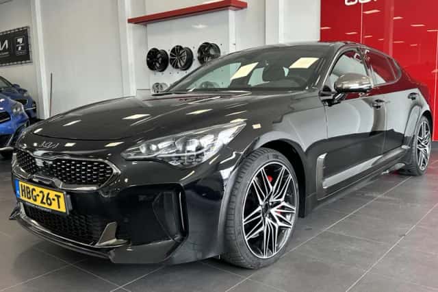Kia Stinger (2022) thumbnail 30