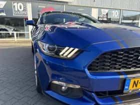 Ford Mustang (2016) thumbnail 23