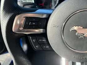 Ford Mustang (2016) thumbnail 9