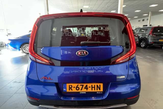 Kia Soul EV (2020) thumbnail 28