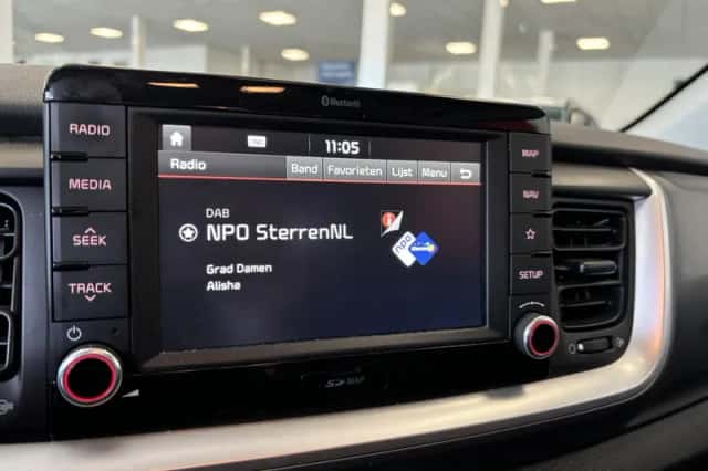 Kia Stonic (2020) thumbnail 13