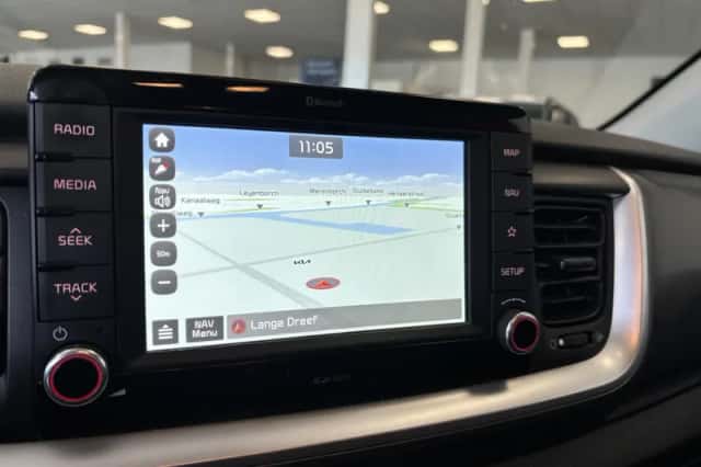 Kia Stonic (2020) thumbnail 14