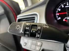 Kia Stonic (2020) thumbnail 9