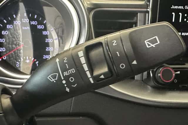Kia Ceed Sportswagon (2024) thumbnail 11