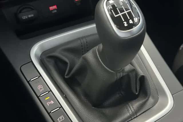 Kia Ceed Sportswagon (2024) thumbnail 18