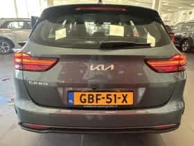 Kia Ceed Sportswagon (2024) thumbnail 23