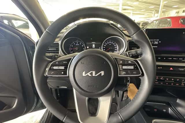 Kia Ceed Sportswagon (2024) thumbnail 7