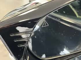 Kia EV6 (2021) thumbnail 2