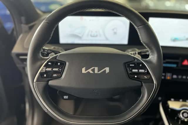 Kia EV6 (2021) thumbnail 7