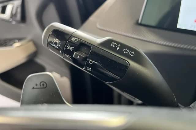Kia EV6 (2021) thumbnail 10