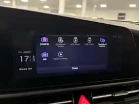 Kia Niro EV (2024) thumbnail 11
