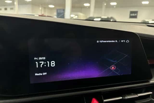 Kia Niro EV (2024) thumbnail 12