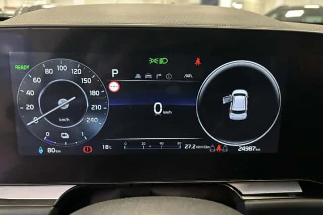 Kia Niro EV (2024) thumbnail 4