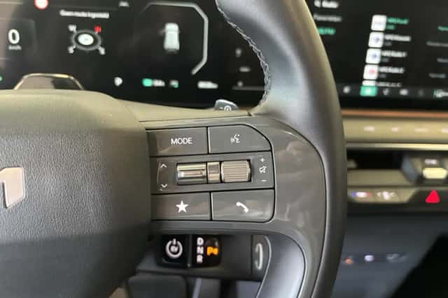 Kia EV9 (2024) thumbnail 8