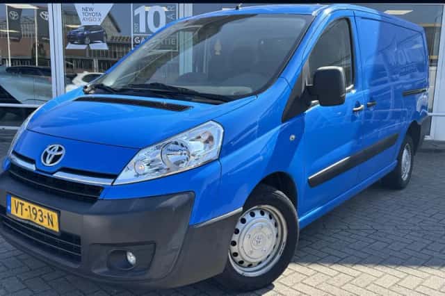 Toyota Proace (2016) thumbnail 1