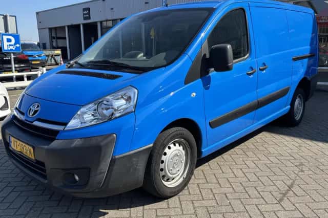 Toyota Proace (2016) thumbnail 15