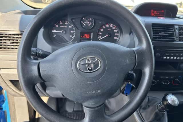 Toyota Proace (2016) thumbnail 6