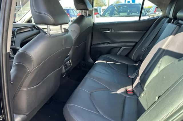 Toyota Camry (2019) thumbnail 23