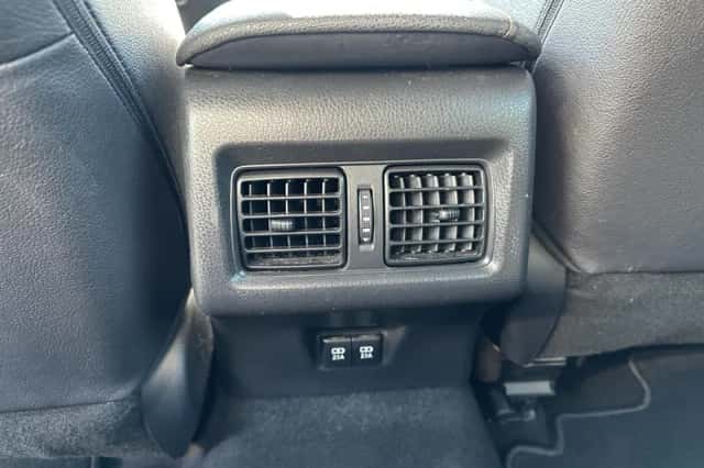 Toyota Camry (2019) thumbnail 28