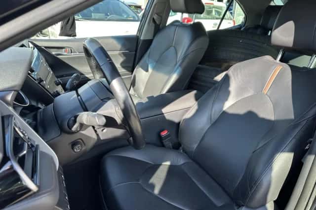 Toyota Camry (2019) thumbnail 5