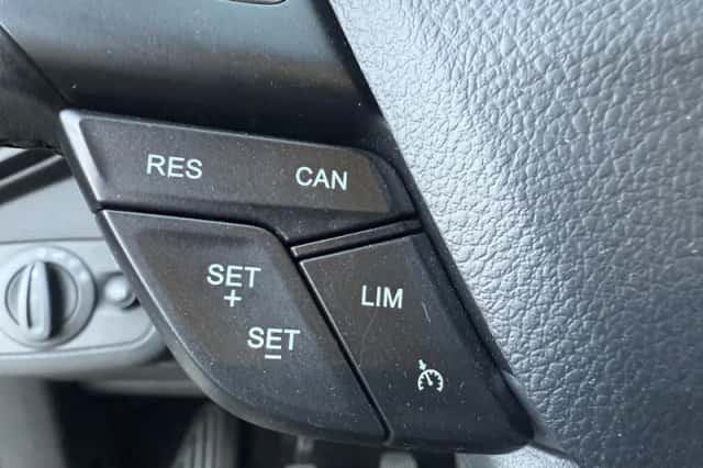 Ford Grand C-Max (2019) thumbnail 9