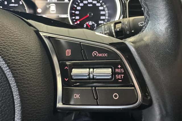 Kia Ceed (2018) thumbnail 12