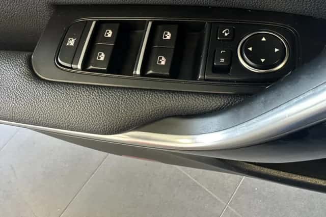 Kia Ceed (2018) thumbnail 13