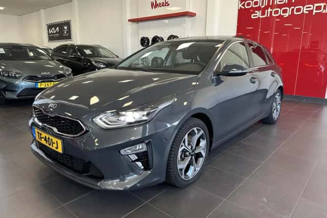 Kia Ceed (2018) thumbnail 15
