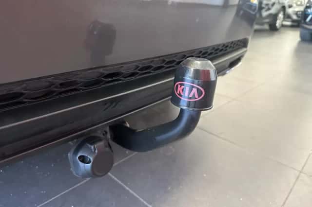 Kia Ceed (2018) thumbnail 24