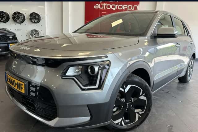 Kia Niro EV (2024) thumbnail 1