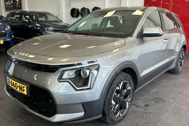 Kia Niro EV (2024) thumbnail 23