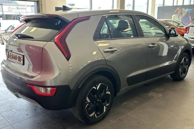 Kia Niro EV (2024) thumbnail 26