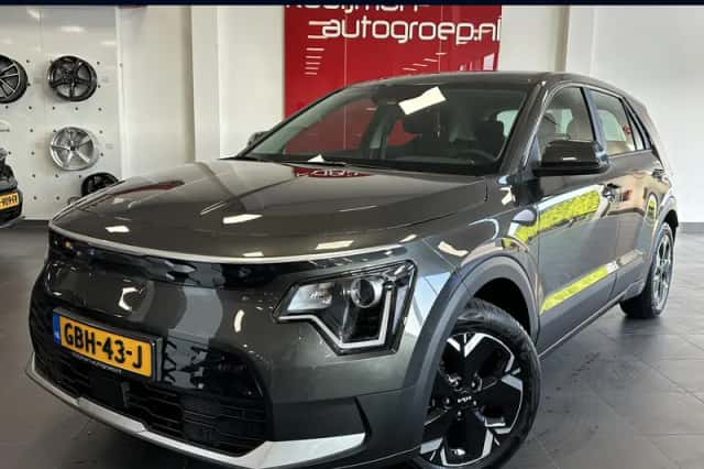 Kia Niro EV (2024) thumbnail 1