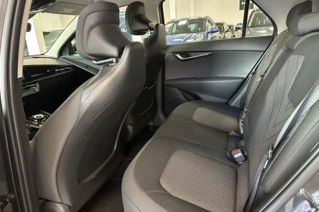Kia Niro EV (2024) thumbnail 22