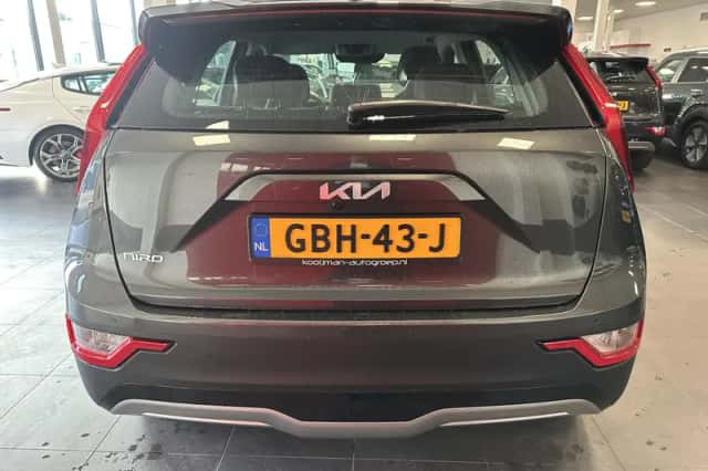 Kia Niro EV (2024) thumbnail 24