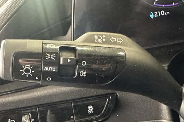 Kia Niro EV (2024) thumbnail 8