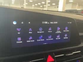Kia Niro EV (2024) thumbnail 16