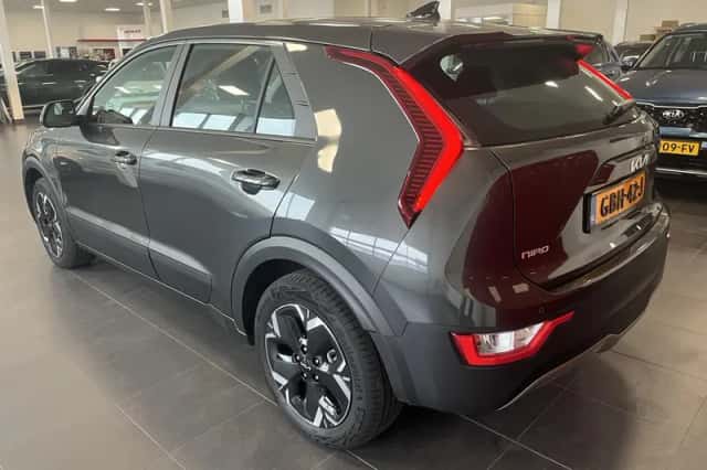 Kia Niro EV (2024) thumbnail 24