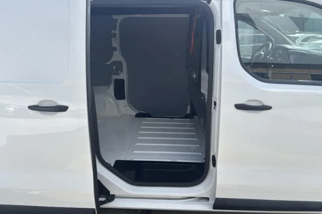 Toyota Proace (2018) thumbnail 15