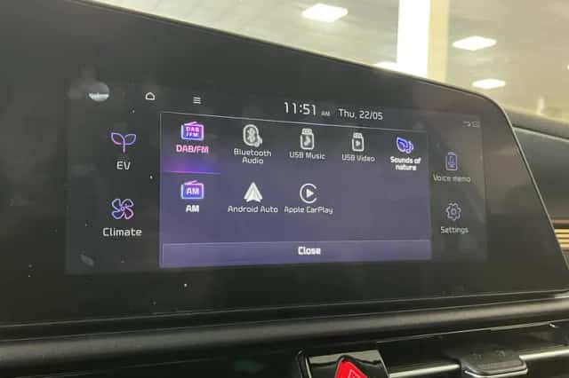 Kia Niro EV (2024) thumbnail 15