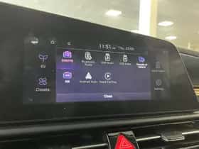 Kia Niro EV (2024) thumbnail 15